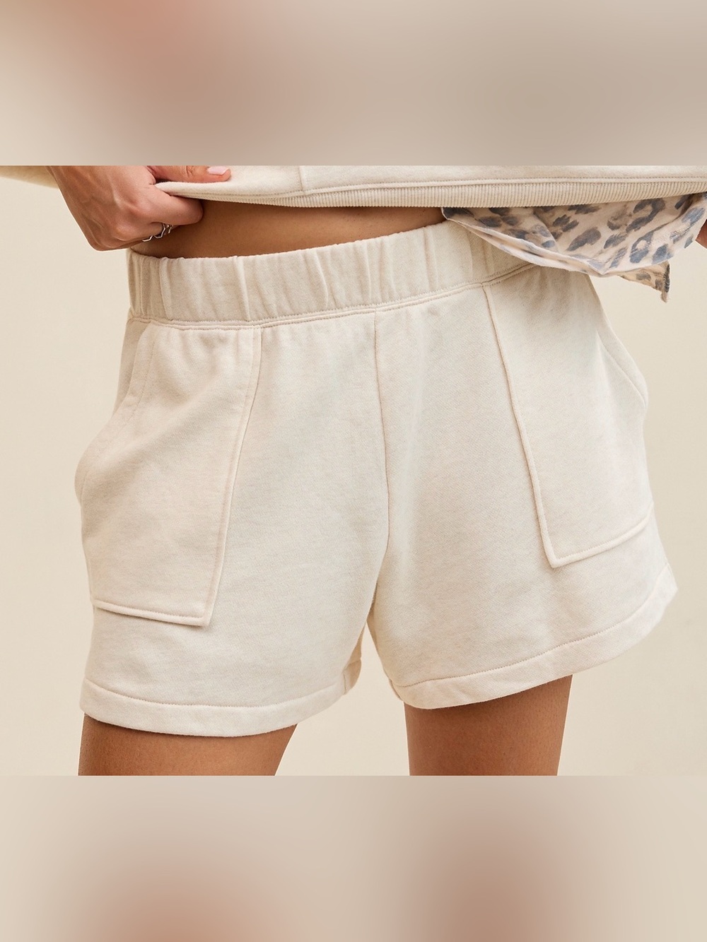 Aerie Cream Elastic-Waist Patch-Pocket Lounge Shorts
